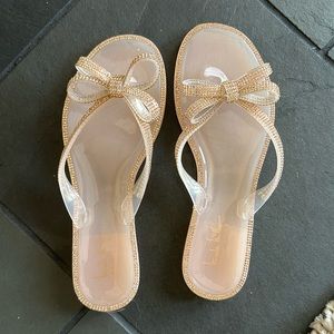 Brand New!  Nicole Miller Size 8